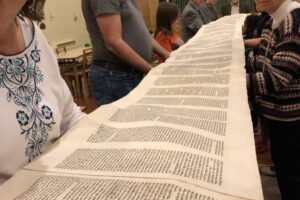 Simchat Torah 2019 - Roll Out the Torah 2 Galesburg 102519